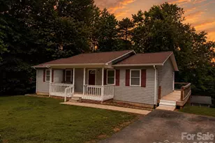 628 Hidden View Loop, Marion, NC 28752 - Photo 3