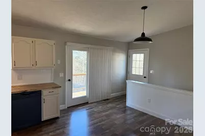 628 Hidden View Loop, Marion, NC 28752 - Photo 9