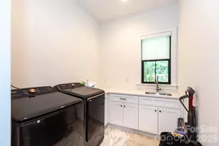 2629 Elon St, Charlotte, NC 28208 - Photo 17
