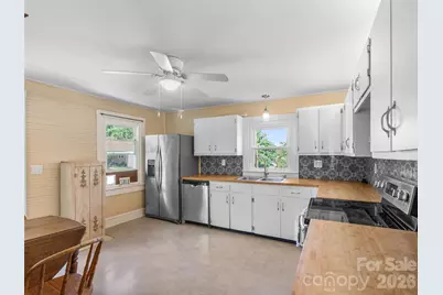 2 Pelzer Street, Asheville, NC 28804 - Photo 13