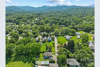 2 Pelzer Street, Asheville, NC 28804 - Photo 37