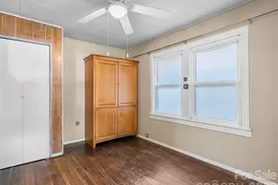 2 Pelzer St, Asheville, NC 28804 - Photo 7