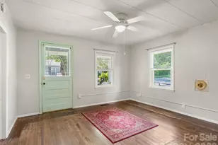 2 Pelzer St, Asheville, NC 28804 - Photo 5