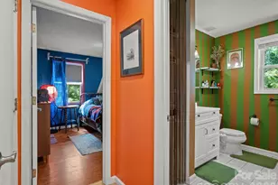 22 Wilson Creek Dr, Asheville, NC 28803 - Photo 21