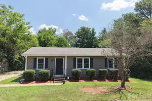 3853 Country Club Rd, Wadesboro, NC 28170 - Photo 1