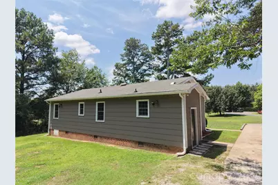 3853 Country Club Road, Wadesboro, NC 28170 - Photo 5
