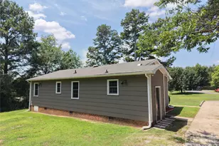 3853 Country Club Rd, Wadesboro, NC 28170 - Photo 5