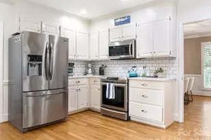 9317 Hanover South Trail, Charlotte, NC 28210 - Photo 17