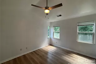 9419 Oren Thompson Rd, Charlotte, NC 28213 - Photo 19