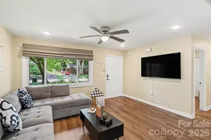 2616 Springway Dr, Charlotte, NC 28205 - Photo 3
