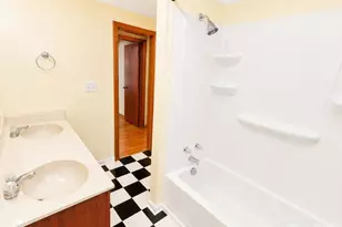 102 Aderholdt Rd, Bessemer City, NC 28016 - Photo 9