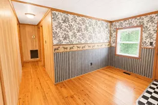 102 Aderholdt Rd, Bessemer City, NC 28016 - Photo 7