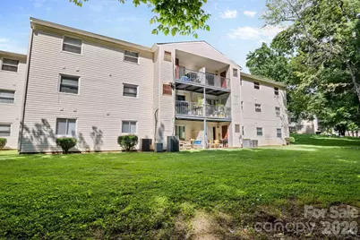 7984 Shady Oak Trail #179, Charlotte, NC 28210 - Photo 19