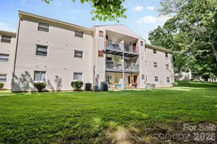 7984 Shady Oak Trail, Charlotte, NC 28210 - Photo 19