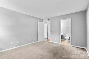 7984 Shady Oak Trail, Charlotte, NC 28210 - Photo 15