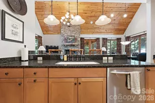 185 Songcatcher Ct, Tuckasegee, NC 28783 - Photo 9
