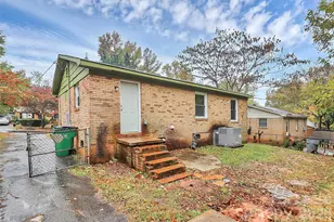 518 Echodale Dr, Charlotte, NC 28217 - Photo 15