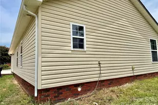 121 S Beaver St, Landis, NC 28088 - Photo 25