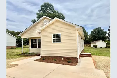 121 S Beaver Street, Landis, NC 28088 - Photo 3