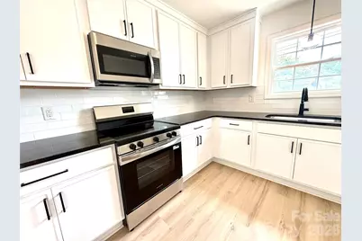 121 S Beaver Street, Landis, NC 28088 - Photo 9