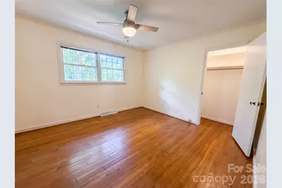 501 Derby Court, Gastonia, NC 28054 - Photo 5