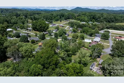 1102 Afton Drive, Cajahs Mountain, NC 28645 - Photo 37
