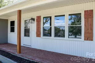 1102 Afton Dr, Cajahs Mountain, NC 28645 - Photo 9