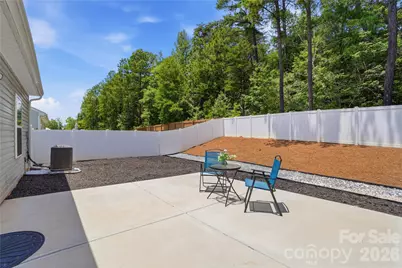 5221 Upton Place, Charlotte, NC 28215 - Photo 25