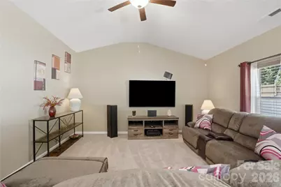5221 Upton Place, Charlotte, NC 28215 - Photo 17