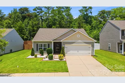 5221 Upton Place, Charlotte, NC 28215 - Photo 3