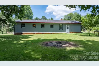3246 21st Avenue NE, Hickory, NC 28601 - Photo 13