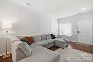 4005 Marygrove Ct, Charlotte, NC 28213 - Photo 3
