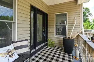 77 Carriage W Dr, Hendersonville, NC 28791 - Photo 5
