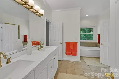 77 Carriage West Drive, Hendersonville, NC 28791 - Photo 21