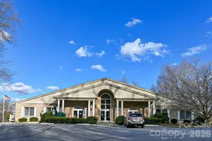 77 Carriage W Dr, Hendersonville, NC 28791 - Photo 45