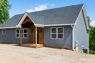 105 S Vineyard Vlg Dr, Old Fort, NC 28762 - Photo 9