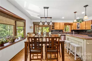 6 Kendra Rd, Hendersonville, NC 28792 - Photo 15