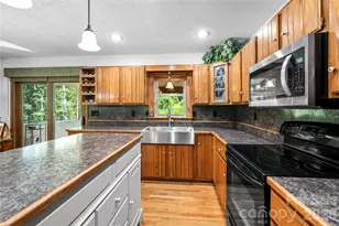 6 Kendra Rd, Hendersonville, NC 28792 - Photo 17