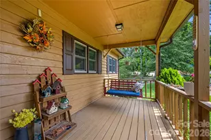 6 Kendra Rd, Hendersonville, NC 28792 - Photo 9