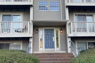 1641 Arlyn Cir, Charlotte, NC 28213 - Photo 1