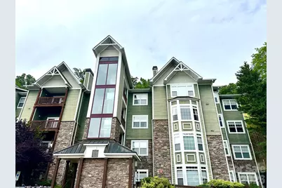 2000 Olde Eastwood Village Boulevard #305, Asheville, NC 28803 - Photo 1
