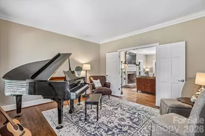 10516 Hollybrook Drive, Charlotte, NC 28277 - Photo 7