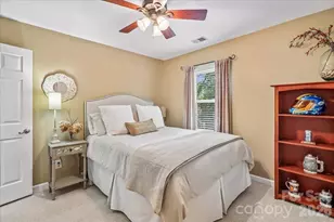 10516 Hollybrook Dr, Charlotte, NC 28277 - Photo 25