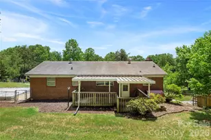 309 Oak Hill Rd, Candler, NC 28715 - Photo 37