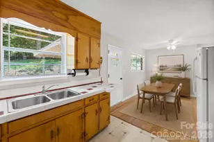 309 Oak Hill Rd, Candler, NC 28715 - Photo 11