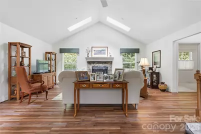 100 Foresthill Lane, Whittier, NC 28789 - Photo 5