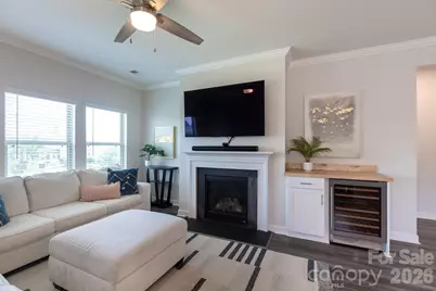 11809 Red Leaf Drive, Charlotte, NC 28215 - Photo 7
