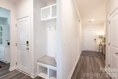 11809 Red Leaf Drive, Charlotte, NC 28215 - Photo 21