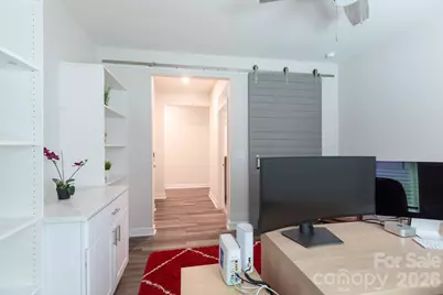 11809 Red Leaf Drive, Charlotte, NC 28215 - Photo 25