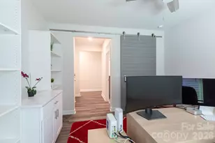 11809 Red Leaf Dr, Charlotte, NC 28215 - Photo 25